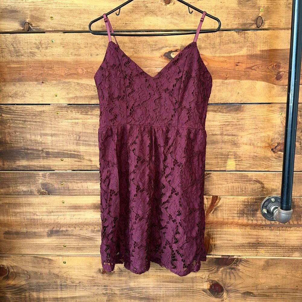 Charlotte-russe Women's Burgundy and Purple Dress